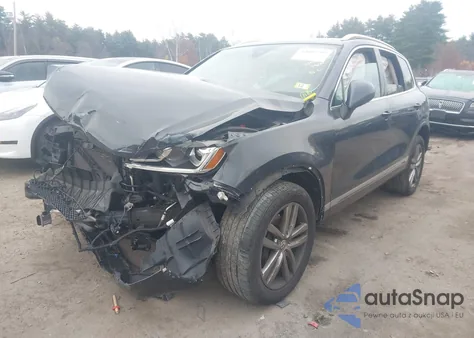 2016 Volkswagen Touareg Vr6 Lux z USA, uszkodzony, nr VIN WVGEF9BPXGD011234